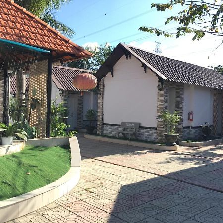 Nhà Nghỉ TRẦN ĐỨC Phú Mỹ Exterior foto