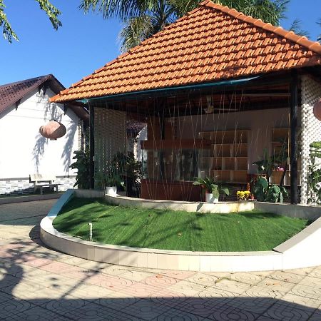 Nhà Nghỉ TRẦN ĐỨC Phú Mỹ Exterior foto