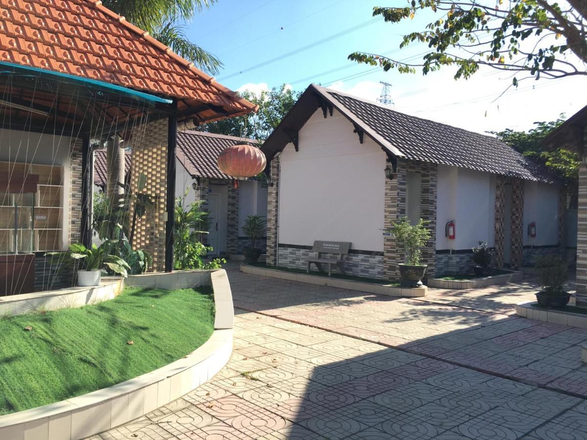 Nhà Nghỉ TRẦN ĐỨC Phú Mỹ Exterior foto