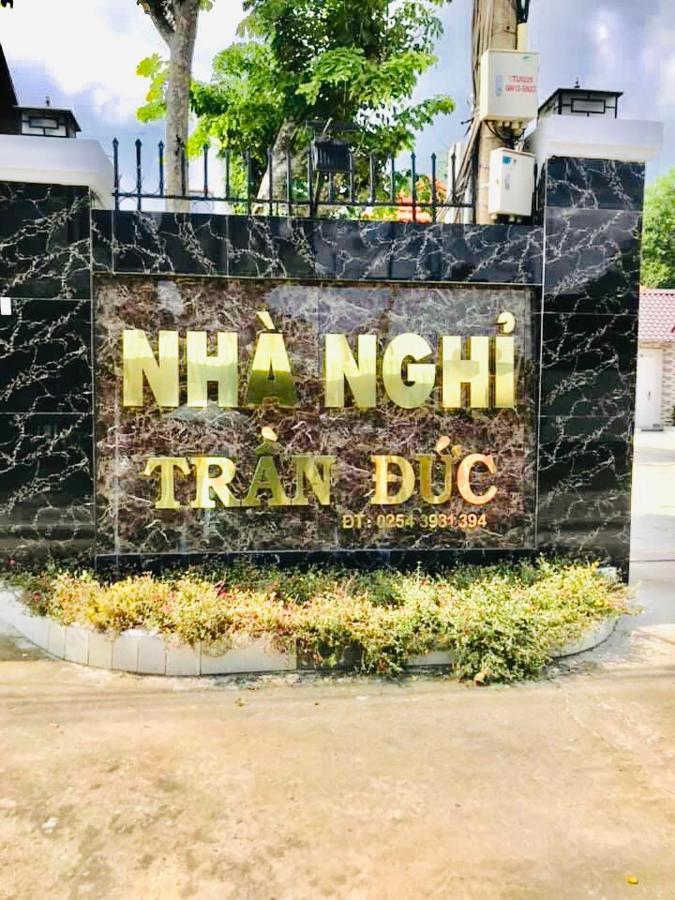 Nhà Nghỉ TRẦN ĐỨC Phú Mỹ Exterior foto